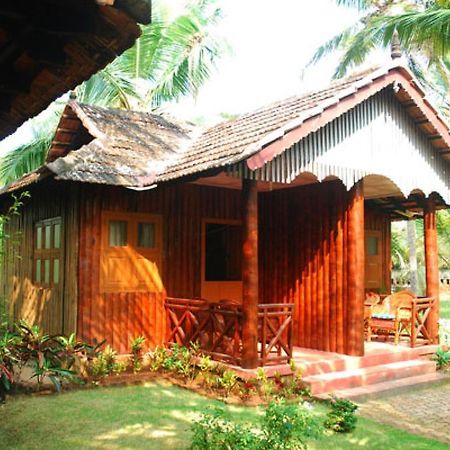 Pranav Beach Resort Kannur Bagian luar foto