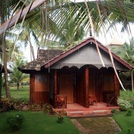 Pranav Beach Resort Kannur Bagian luar foto