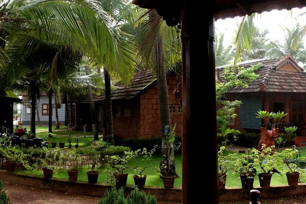 Pranav Beach Resort Kannur Bagian luar foto
